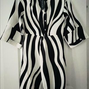 Casual Dress - Black & White